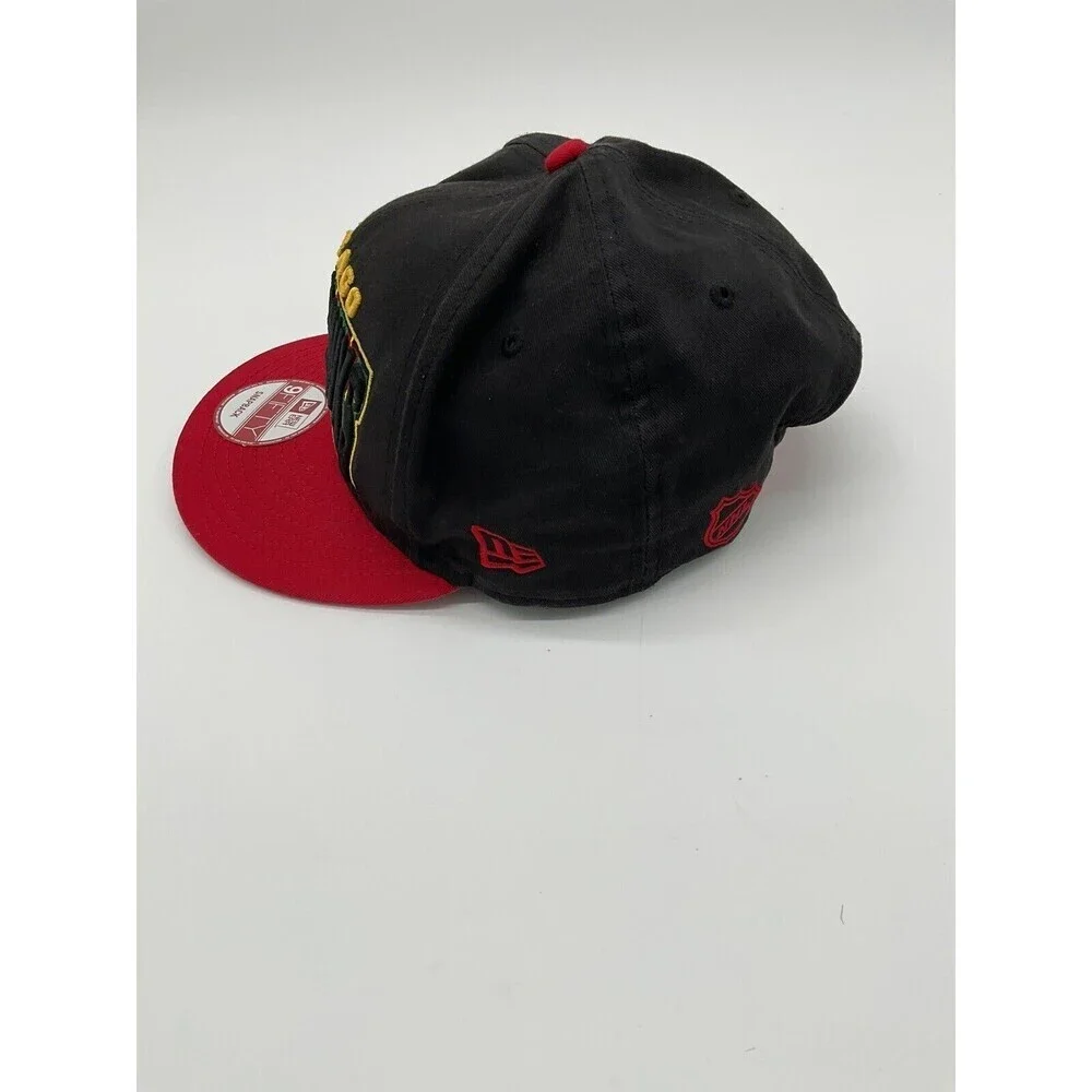 New Era 9Fifty Chicago Blackhawks Snapback Hat Raised Embroidery Logo OSFM